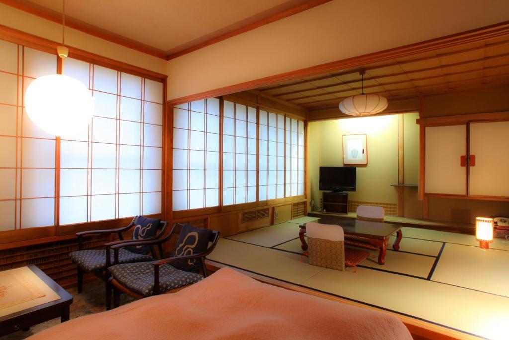Hotel Yudanaka Yumoto Yamanouchi  Exterior foto